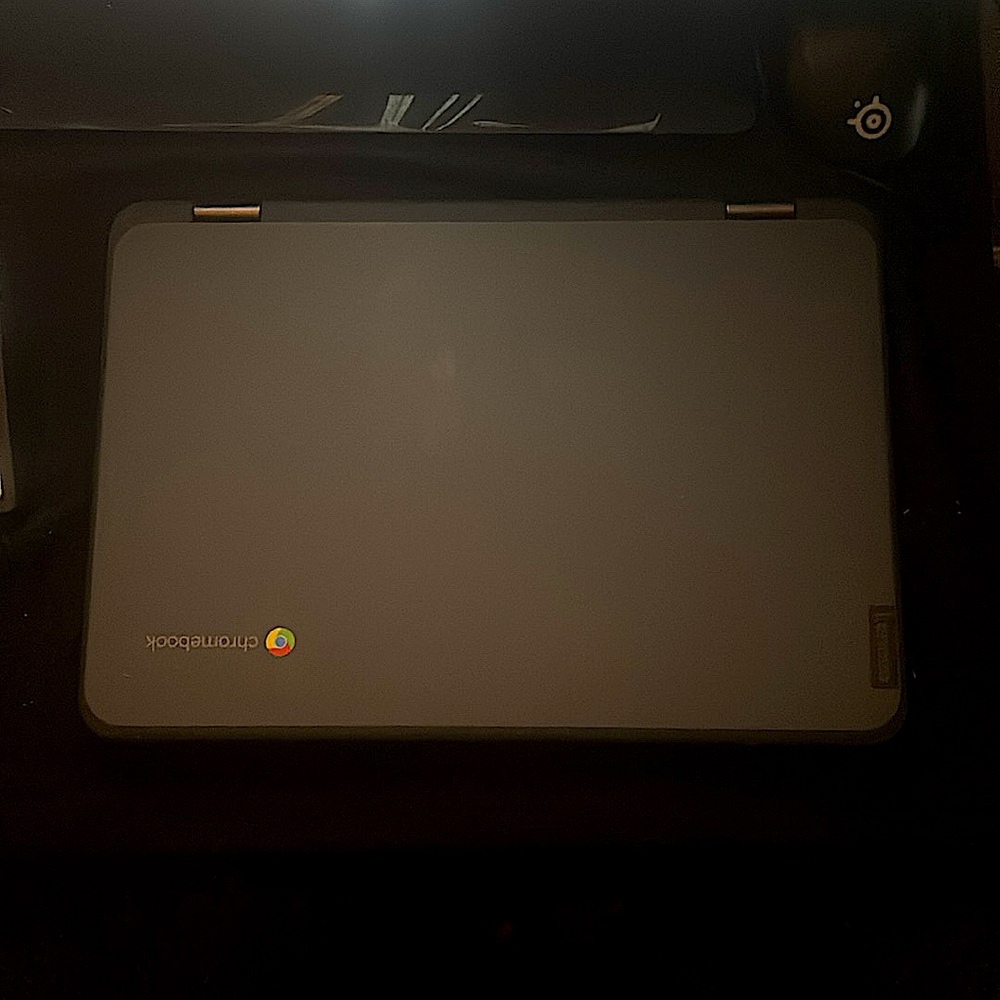 Lenovo touchscreens  chrome book